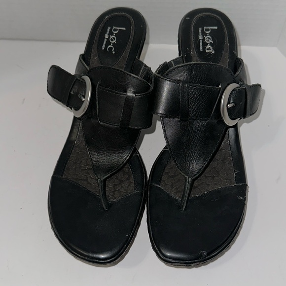 bõøc b.o.c Born Concepts Women’s leather flower flip flops sandals - Picture 1 of 12